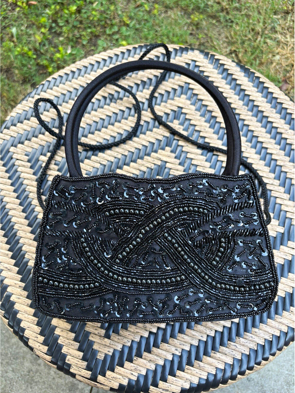 Black Beaded Sequin Top Handle Clutch Handbag Magnetic Closure